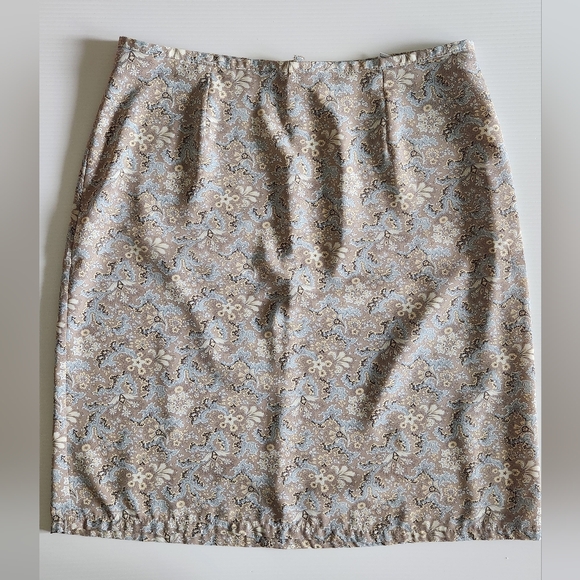 Old Navy Dresses & Skirts - Old Navy Taupe and Light Blue Paisley Pencil Skirt